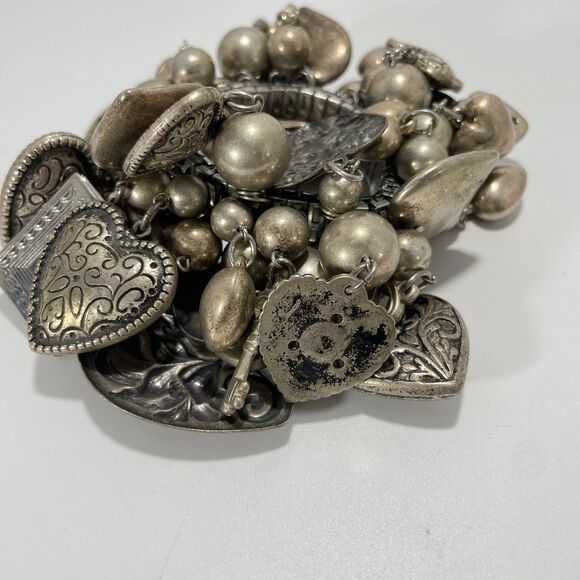 Vtg Silver Tone Heart Charm Bracelet Expandable Band Mixed Heart Lock Key Charm - Picture 10 of 12